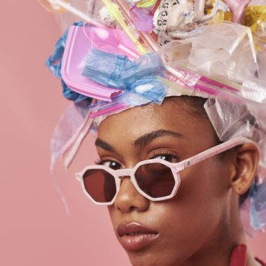 Zerezes lança coleção de óculos feita com canudos plásticos