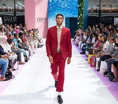 Adiado as próximas edições do Hyve Group