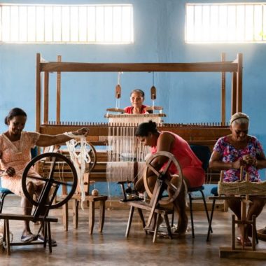 Artesol trabalha a inclusão digital com 300 grupos de artesãos do Brasil