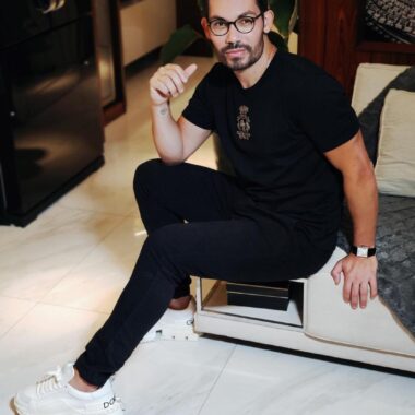 Da saúde a moda: Conheça Romeriton Paulo, empresário que conquistou o ramo do atacado.