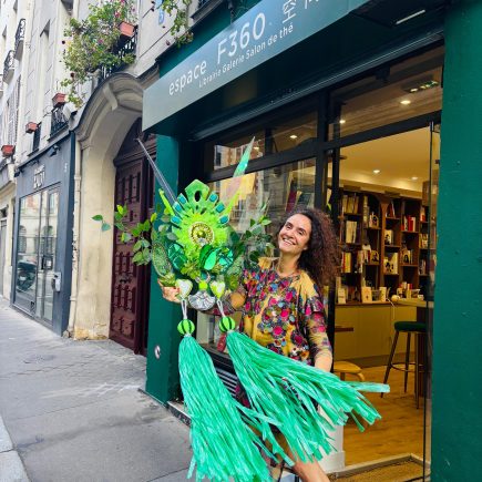 ALESSA lança ARTE DO CARNAVAL na Cidade Luz