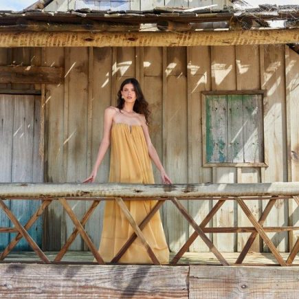 Agilità apresenta coleção de Alto Verão 26 com elegância atemporal e feminilidade contemporânea