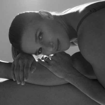 Tatiana Weston-Webb e Jade Barbosa estrelam campanha de Dia das Mães da Track&Field